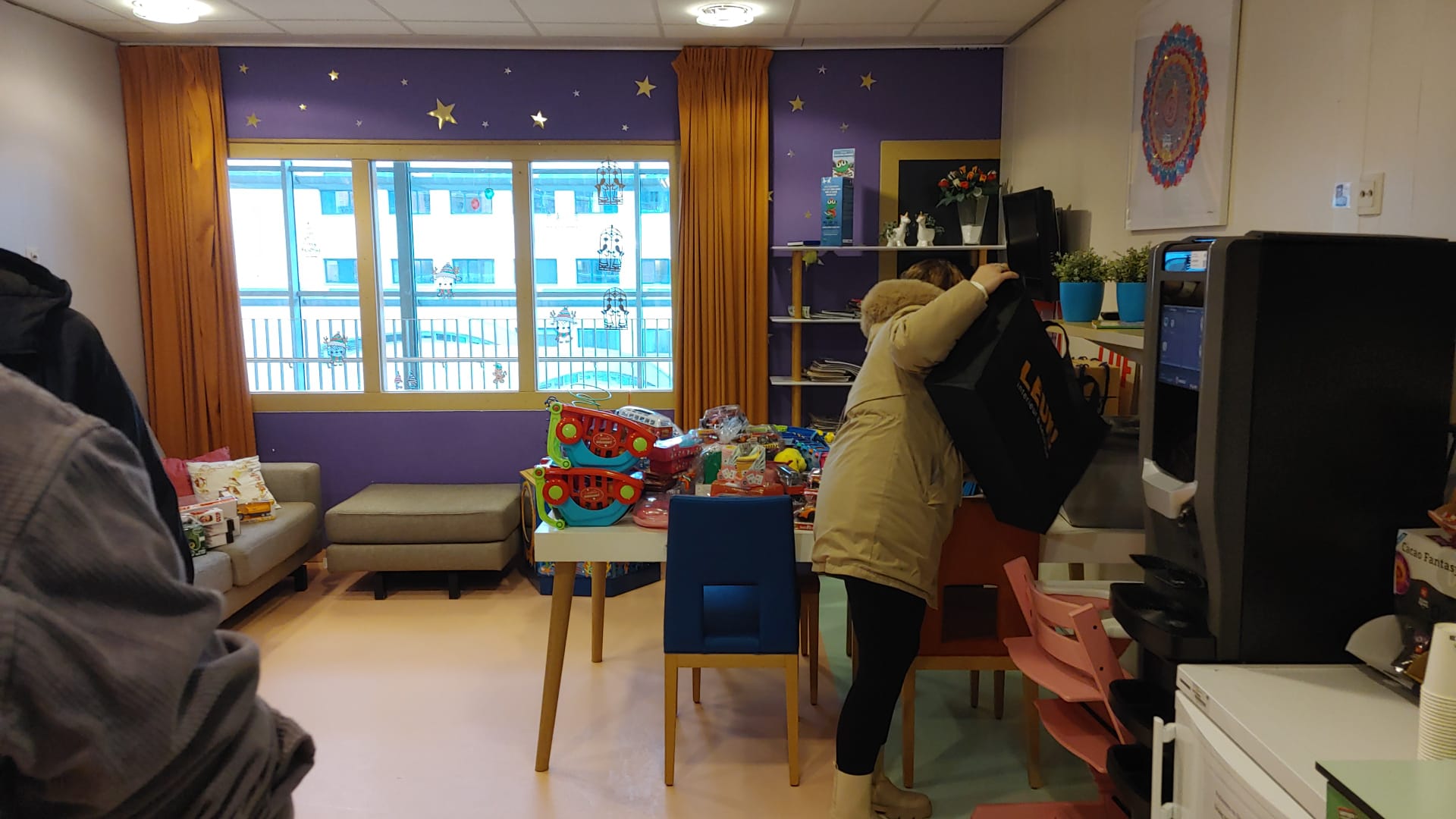 martini kinder afdeling speelgoed donatie (8).jpg